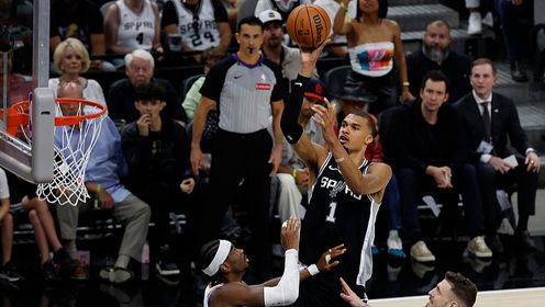 [腾讯原声集锦]🏀抢七！马刺第三节一波流大胜雷霆扳成3-3 文班28+10 SGA18中6
